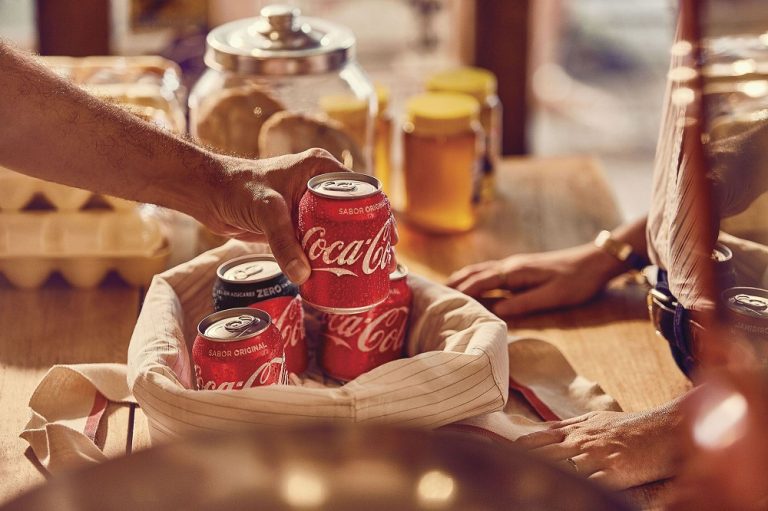Coca-Cola Stic là gì? Nguồn gốc của từ “Coca-Cola Stic”